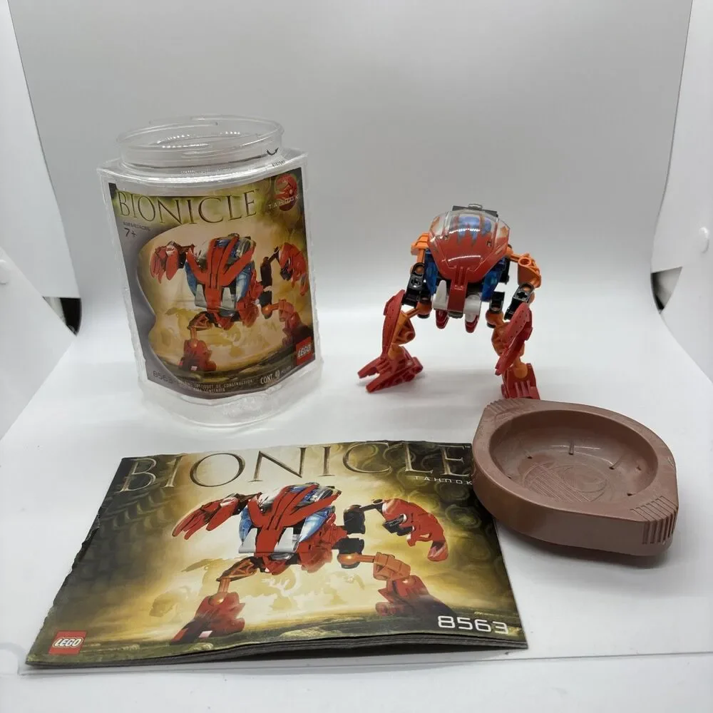 LEGO Bionicle: Tahnok (8563) Complete w/ Canister - & Instruction Manual